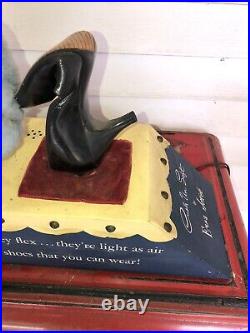 Working Rare 1959 Enna Jetticks Shoes Mechanical Cat Store Display Automaton