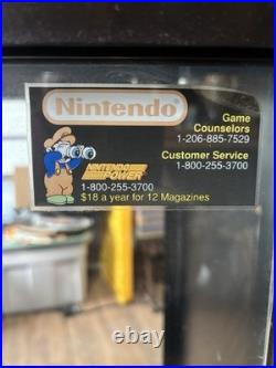 World of Nintendo ULTRA RARE AUTHENTIC video game display case store display
